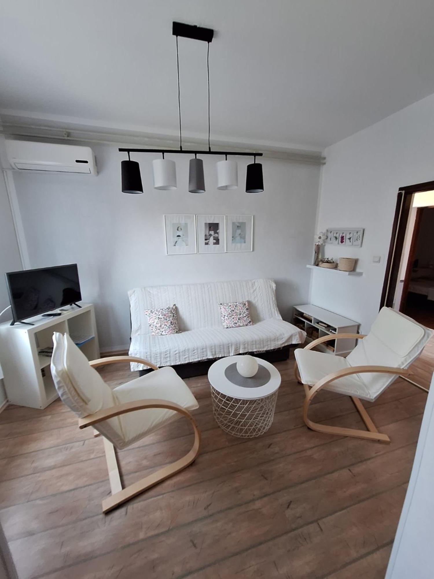 Apartmani Tara Medulin Exteriör bild